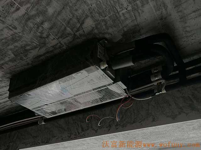 青島科技大學科翠苑大平層公寓多聯機中央空調施工——多聯機中央空調室內機