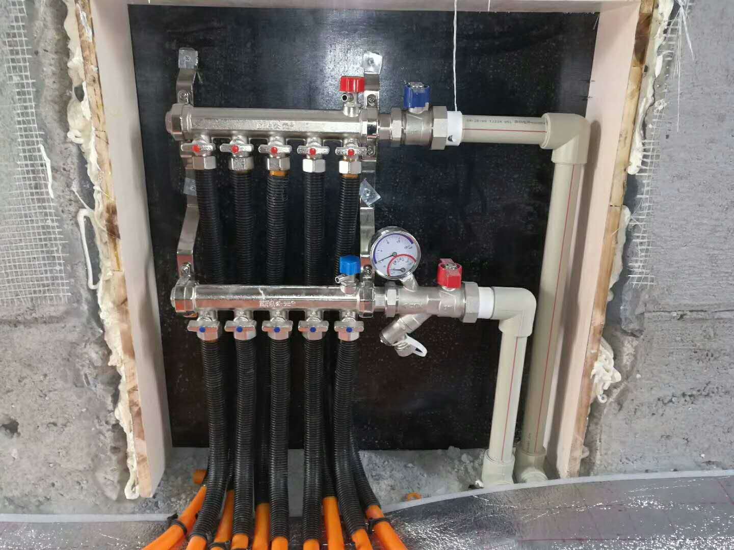 地源熱泵中央空調